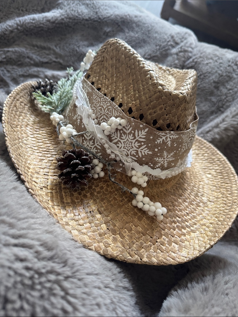 Straw Fedora Hat with Festive Pinecone & Lace Band Christmas feel